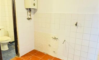 Casa en Venta en QUINCHAMALI, LA REINA
