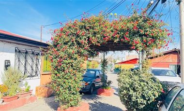 Casa en Venta en QUINCHAMALI, LA REINA
