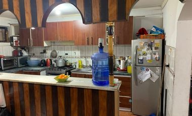 Casa en Arriendo en Av República de Chile/ Av La Compañía