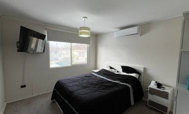 ARRIENDO LO CAMPINO CASA CONDOMINIO