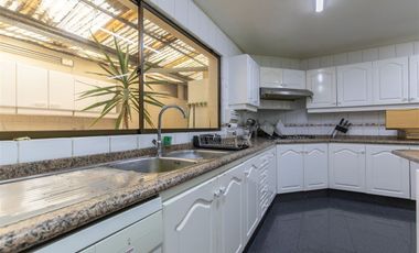 Gran Casa En Venta, El Remanso, Las Condes
