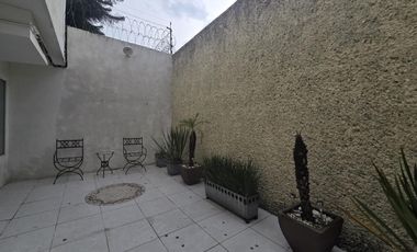 Casa en Venta en Molino de Enmedio, Puebla, Puebla