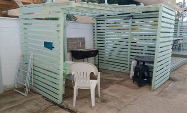 ÚNICA E IRREPETIBLE, 4 HERMOSAS CASAS EN SEGURO BARRIO !!!!!