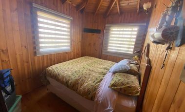 ÚNICA E IRREPETIBLE, 4 HERMOSAS CASAS EN SEGURO BARRIO !!!!!