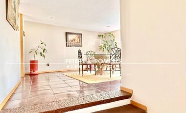 Casa en Venta en Cerrada en la Colonia Manuel Avila Camacho