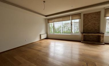 Casa en condominio en venta  Lomas Anáhuac con áreas comunes