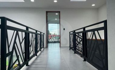 San Matias Casa en venta en San Salvador Tizatlalli