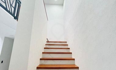 San Matias Casa en venta en San Salvador Tizatlalli