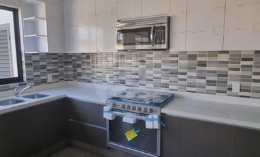 Esmeralda  Casa en venta en San Francisco
