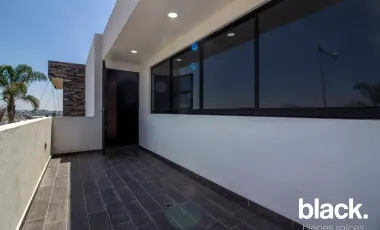 Casa en Venta en Paso del Arroyo, Francisco Z. Mena, Puebla