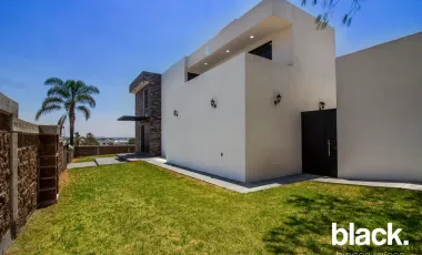 Casa en Venta en Paso del Arroyo, Francisco Z. Mena, Puebla