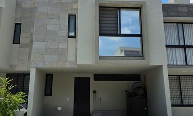 Casa en renta en Boskia en Santa Ana Tepetitlán Zapopan