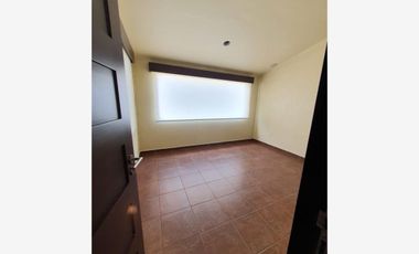 Casa en Venta en Santa Cruz Guadalupe, Puebla, Puebla