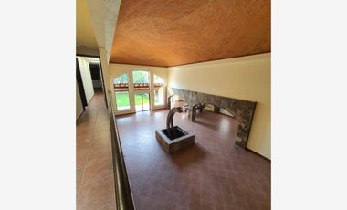 Casa en Venta en Santa Cruz Guadalupe, Puebla, Puebla