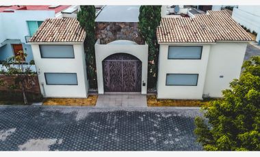 Casa en Venta en Santa Cruz Guadalupe, Puebla, Puebla