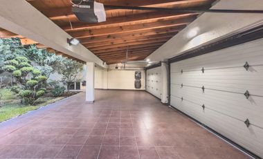 Casa en Venta en Santa Cruz Guadalupe, Puebla, Puebla