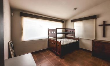 Casa en Venta en Santa Cruz Guadalupe, Puebla, Puebla