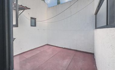 Casa en Venta en Santa Cruz Guadalupe, Puebla, Puebla