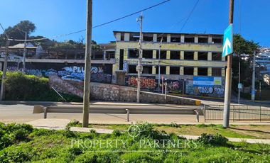 Insuperable terreno comercial en playa Amarilla