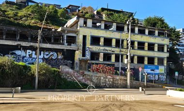 Insuperable terreno comercial en playa Amarilla