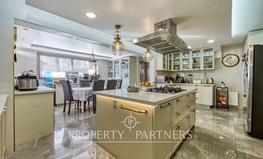 Hermosa casa en sector La Dehesa central, Lo Barnechea