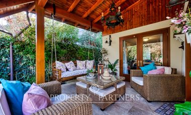 Hermosa casa en sector La Dehesa central, Lo Barnechea