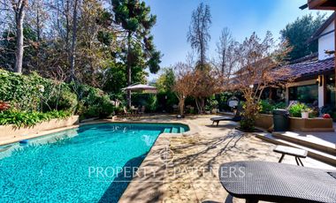 Hermosa casa en sector La Dehesa central, Lo Barnechea