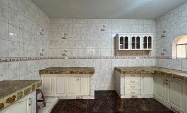Alquiler Casa en La Calesa