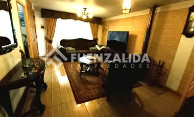 Casa en Venta en A dos cuadras supermercado Unimarc