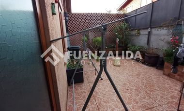 Casa en Venta en A dos cuadras supermercado Unimarc