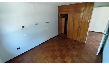 SE VENDE CASA 3D 1B , LO PRADO
