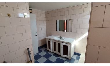 SE VENDE CASA 3D 1B , LO PRADO