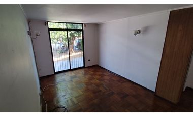 SE VENDE CASA 3D 1B , LO PRADO
