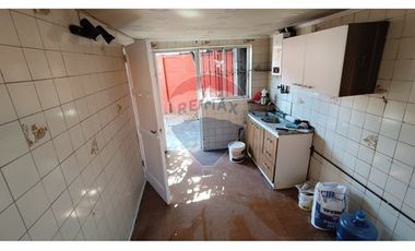 SE VENDE CASA 3D 1B , LO PRADO