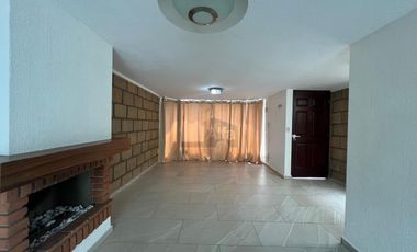 Casa en condominio en venta en San Felipe Tlalmimilolpan, Toluca, México