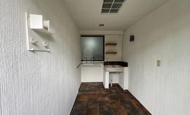 Casa en condominio en venta en San Felipe Tlalmimilolpan, Toluca, México