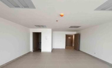 CONSULTORIO EN ARRIENDO EN AV 30 DE AGOSTO / PEREIRA