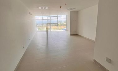 CONSULTORIO EN ARRIENDO EN AV 30 DE AGOSTO / PEREIRA