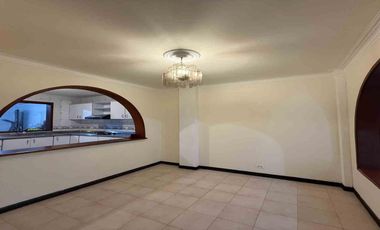 CASA EN VENTA EN CORALES/PEREIRA