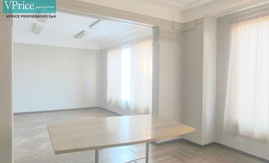 ARRIENDA EXCELENTE OFICINA 4 PRIVADOS Y PLANTA LIBRE