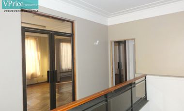 ARRIENDA EXCELENTE OFICINA 4 PRIVADOS Y PLANTA LIBRE