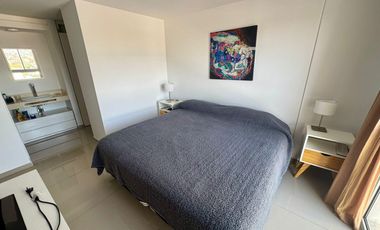 Departamento en Alquiler de 2 Dormitorios con Cochera - Mediland Village, Barrio Urca