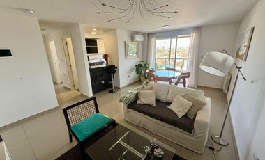 Departamento en Alquiler de 2 Dormitorios con Cochera - Mediland Village, Barrio Urca