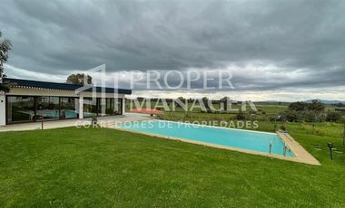 Parcela en Venta en Parcela de 5.000 m2 con Quincho Camino a Huape Km 9