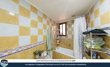5 DORMITORIOS GRANDES 3 BAÑOS, QUINCHO