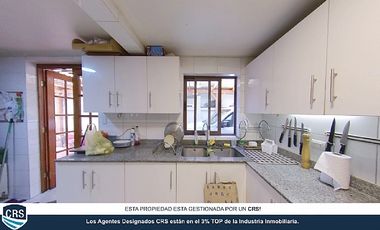 5 DORMITORIOS GRANDES 3 BAÑOS, QUINCHO