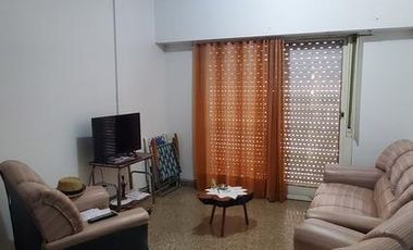 Se vende departamento centrico 2 dormitorios- Posadas