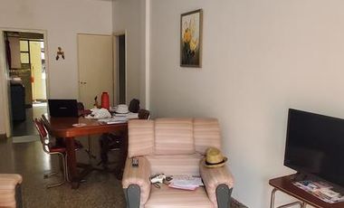 Se vende departamento centrico 2 dormitorios- Posadas