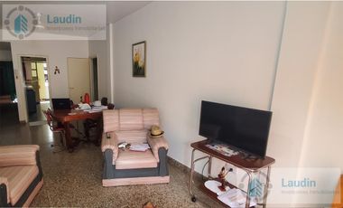 Se vende departamento centrico 2 dormitorios- Posadas