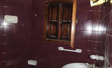 Casa en venta - 3 Dormitorios 4 Baños - Ezeiza
